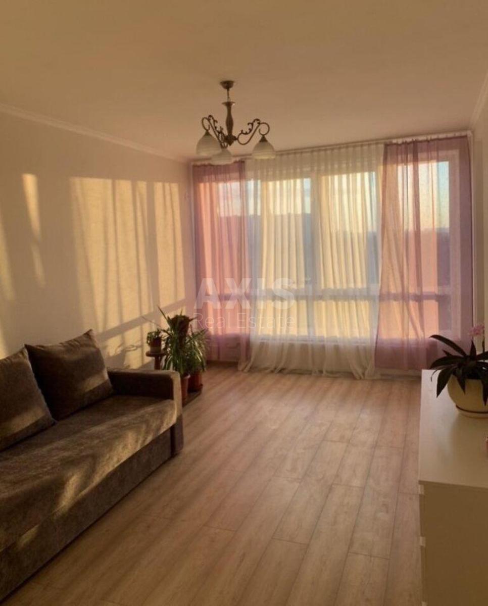 1k apartment vul. Zhmachenka Generala 26