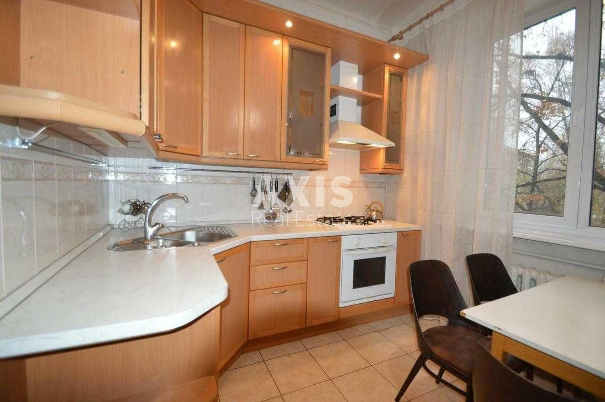 3k apartment vul. Ivana Svitlychnogo 60
