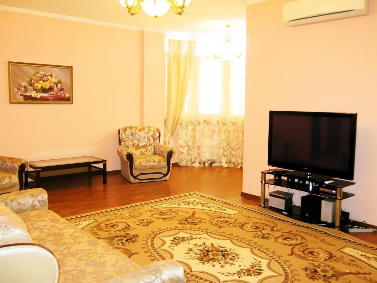 3k apartment vul. Chornovola V'jacheslava 251