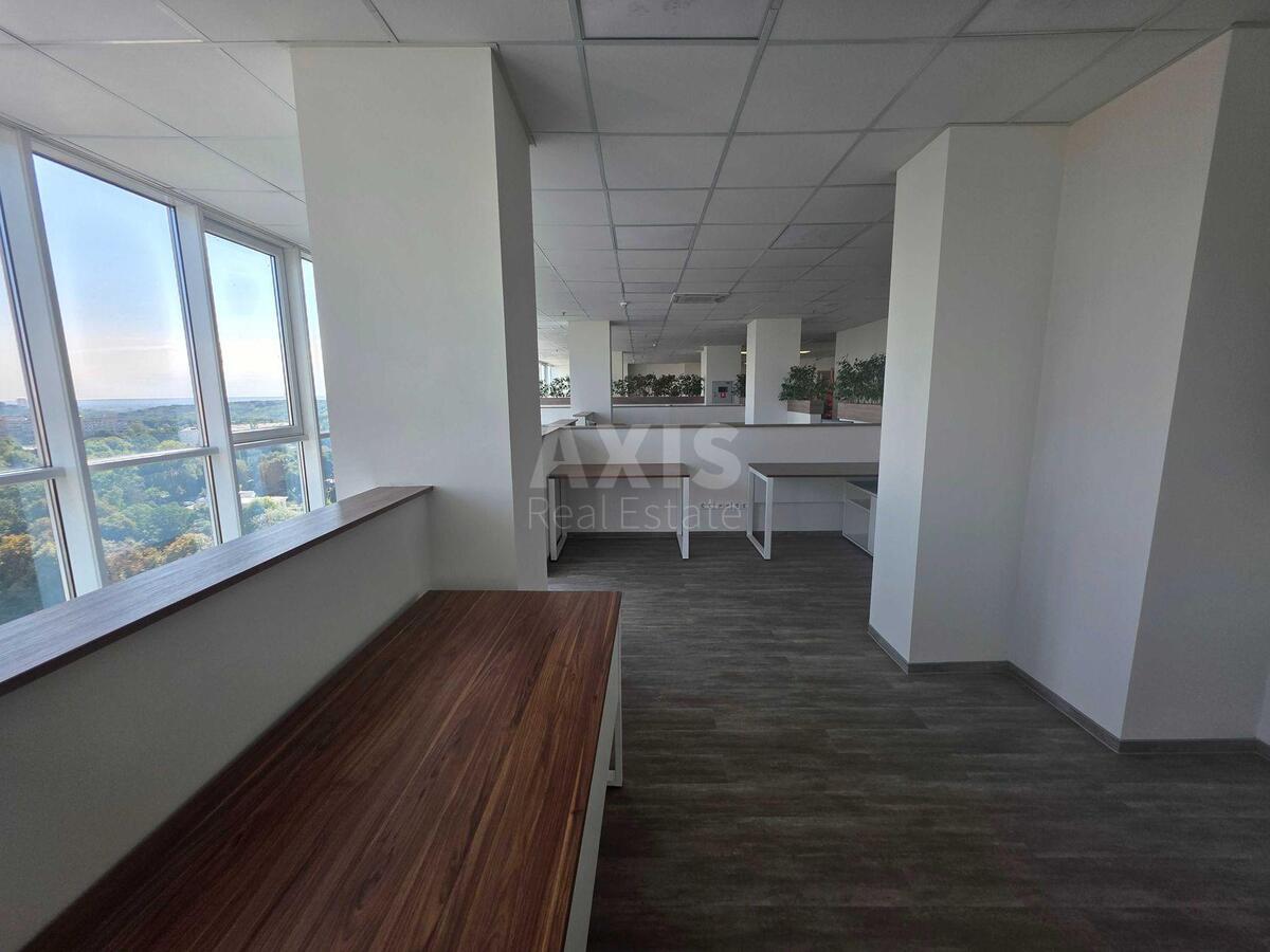 Office pr-t Golosii'vs'kyj 132, 8800m2590947