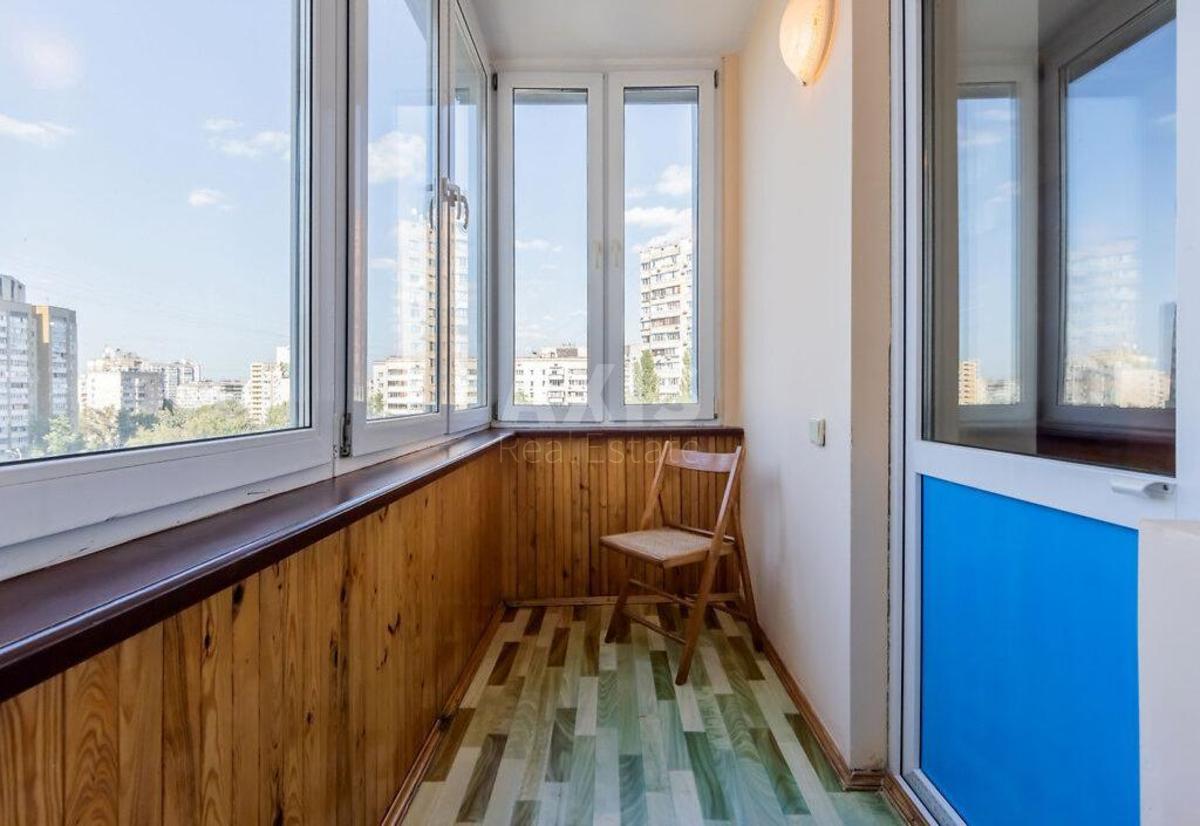 3k apartment shose Harkivs'ke 1520