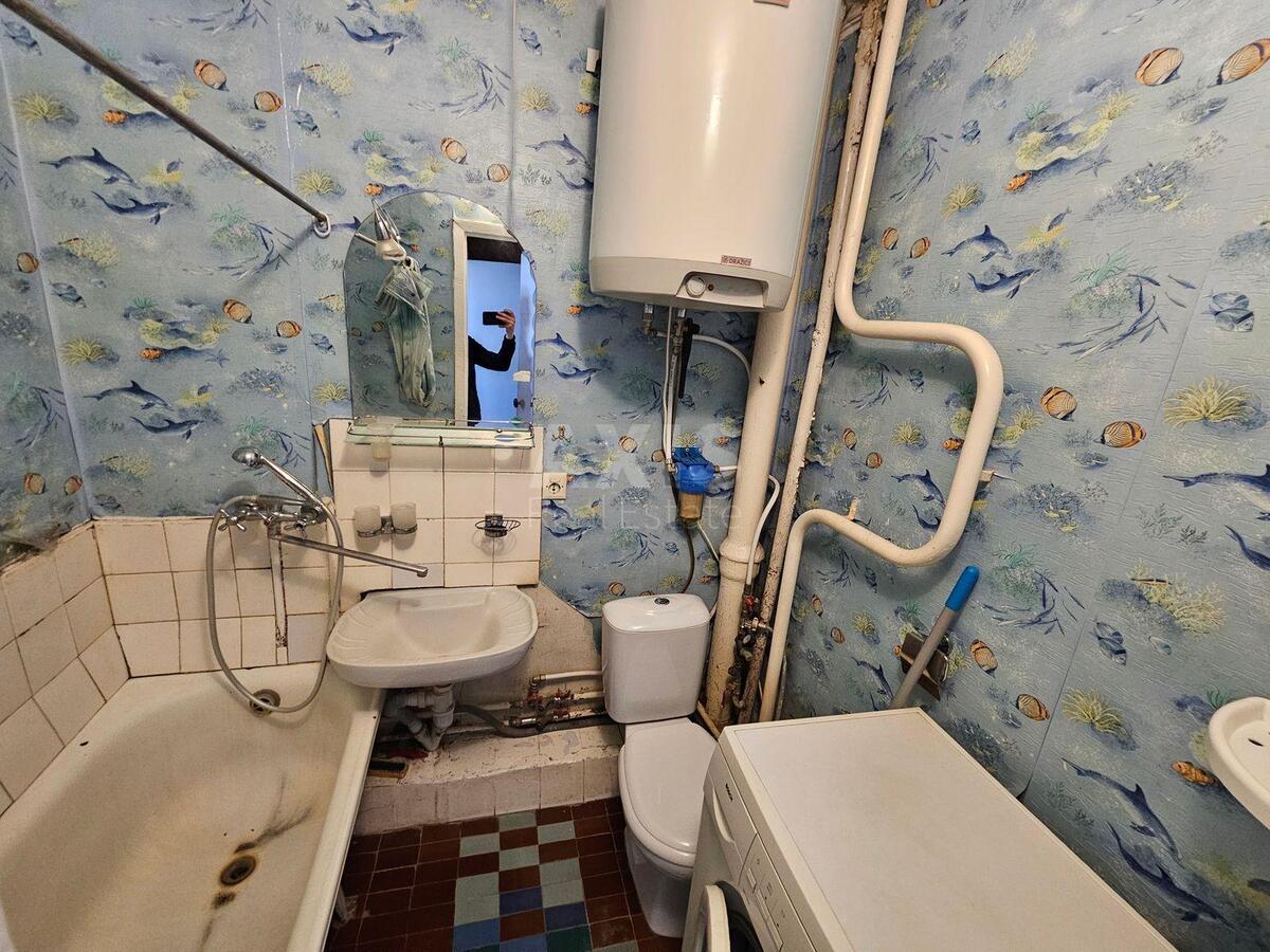 1к квартира ул. Радужная 13В8