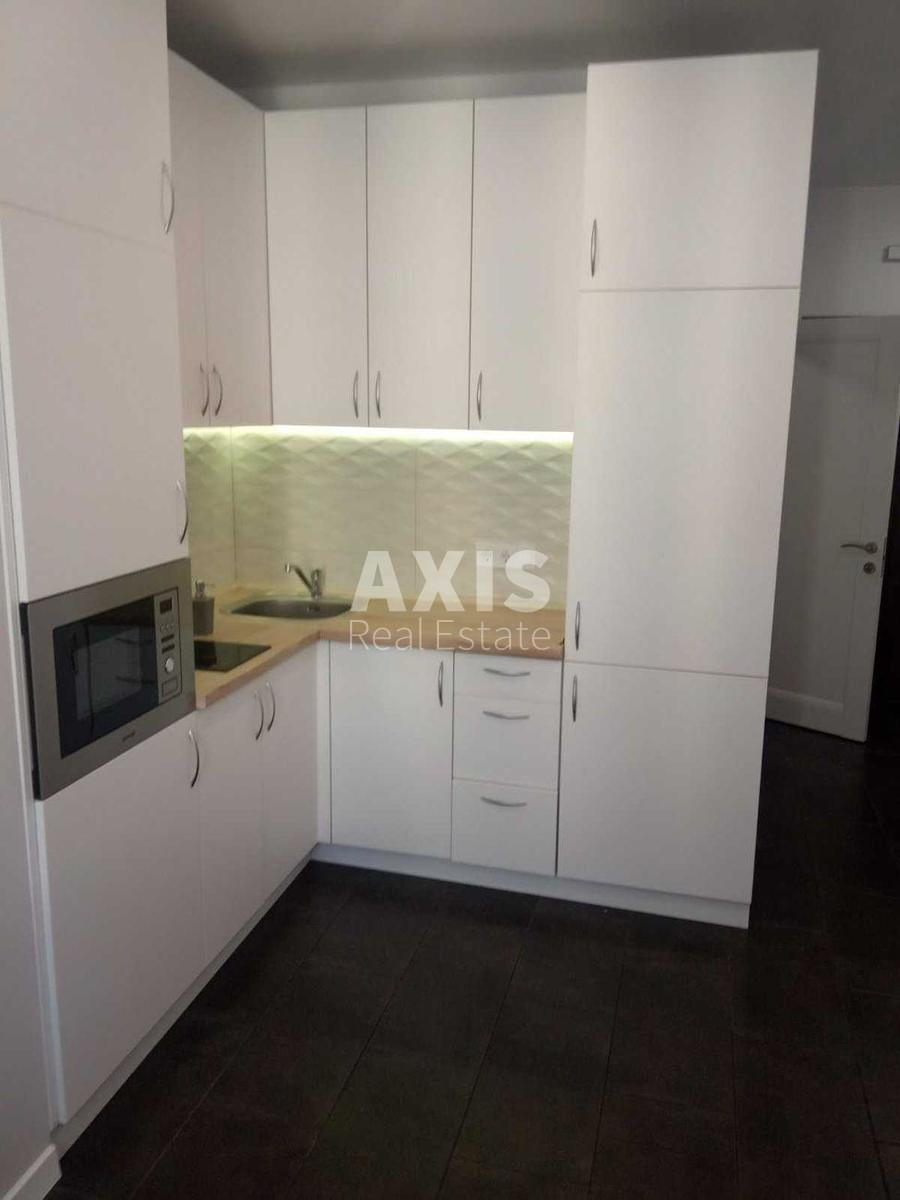 1k apartment vul. Lypkivs'kogo Vasylja Mytropolyta 37Б