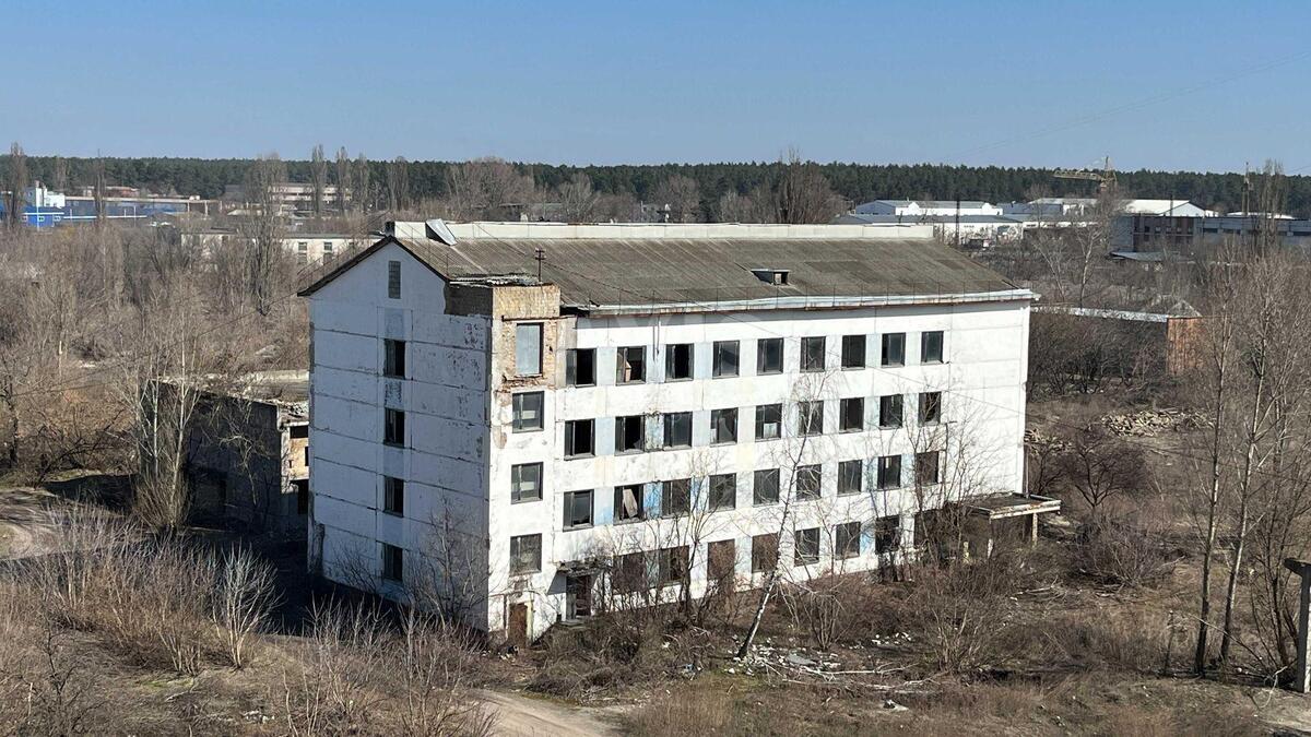 Об'єкт сервісу вул. Зрошувальна 5, 2000м2