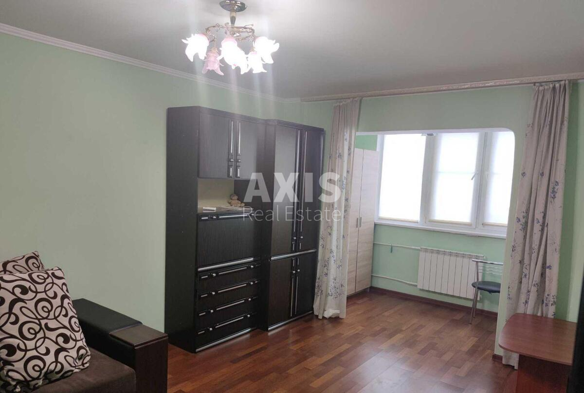 1k apartment vul. Chornovola V'jacheslava 107