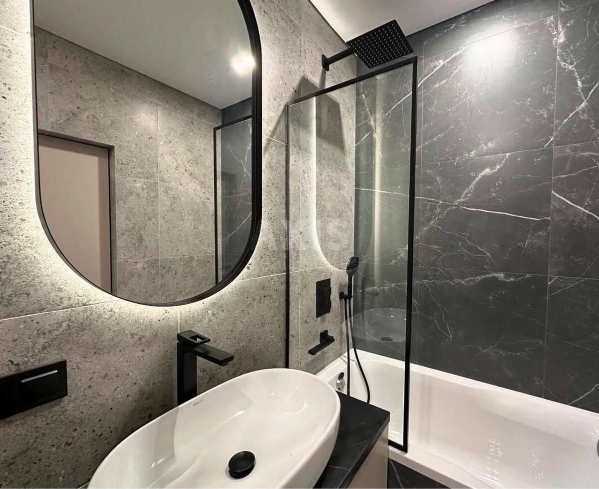 2k apartment vul. Barbjusa Anri 52/14
