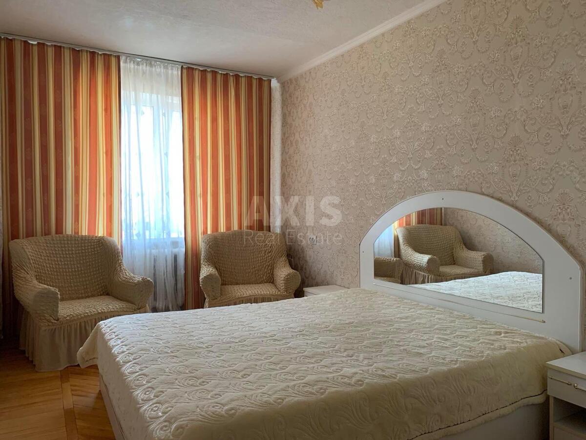 2к квартира пр-т Голосеевский 1089