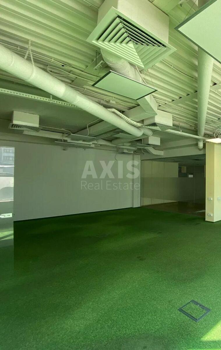 Office vul. Degtjarivs'ka 53, 800m2
