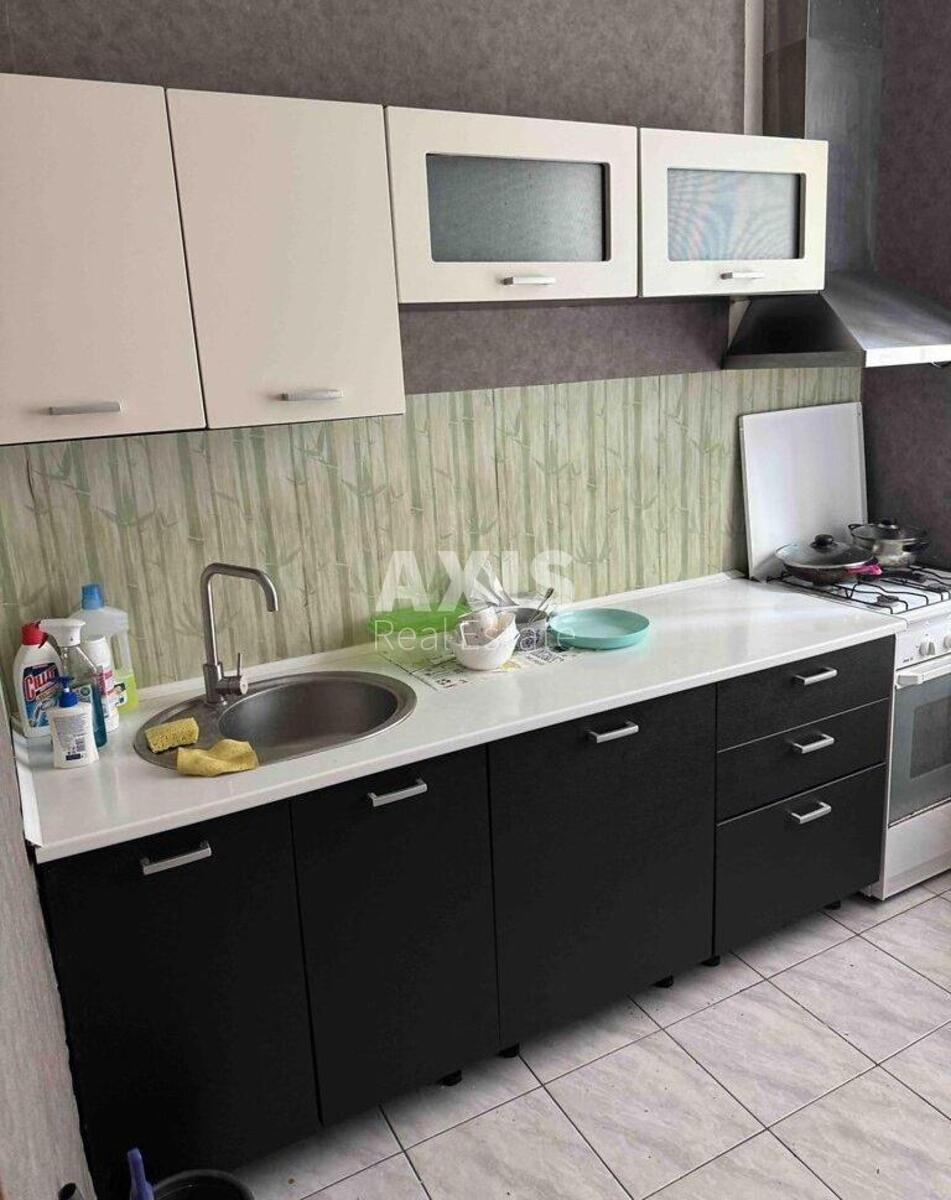 2k apartment vul. Ivana Svitlychnogo 860498