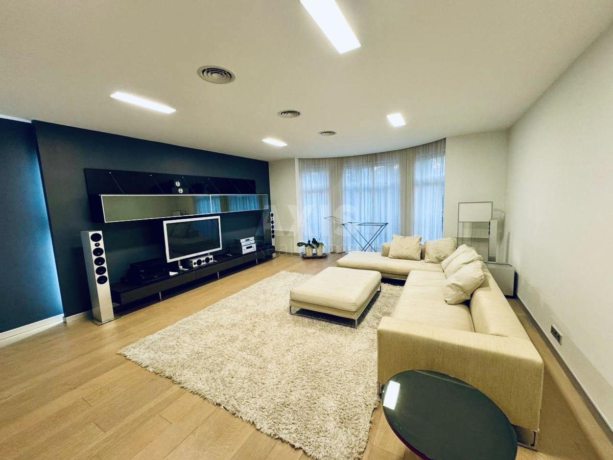 3к квартира ул. Назаровская 110