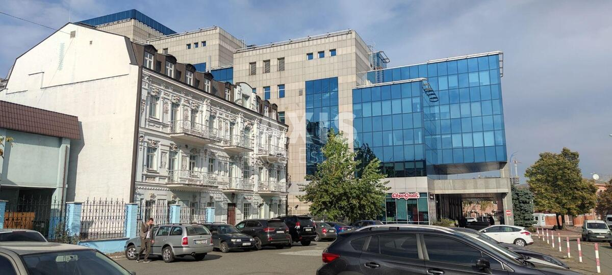 Офіс вул. Ярославська 58, 500м2