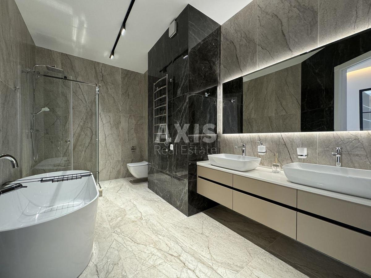 4k apartment vul. Buslivs'ka 123401510