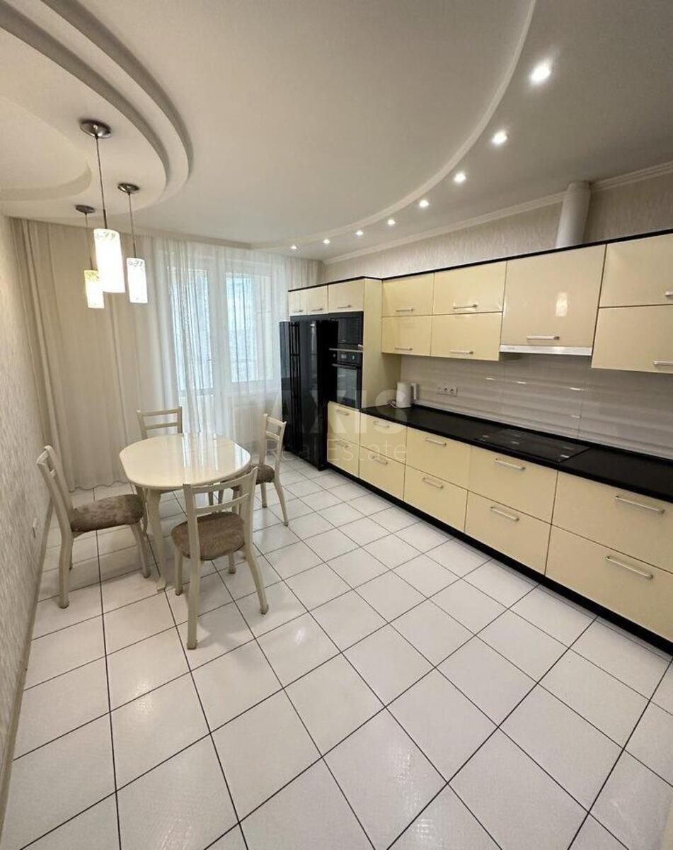 2k apartment prov. Kolomyjs'kyj 17/31А61070