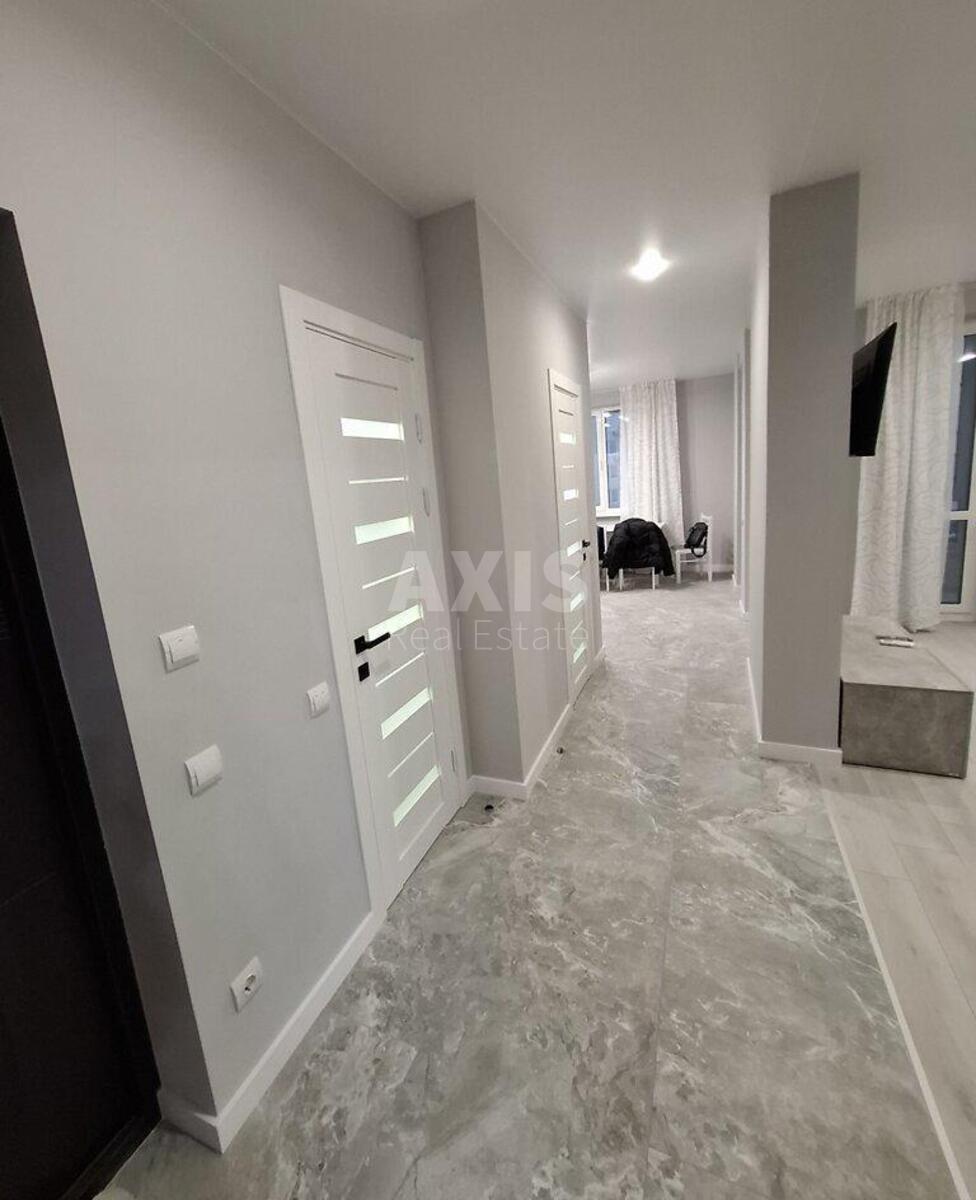 2k apartment vul. Kustanajs'ka 130