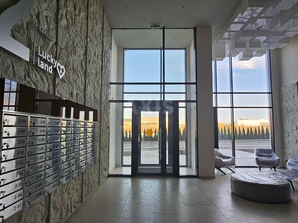 2k apartment vul. Berkovec'ka 6582944