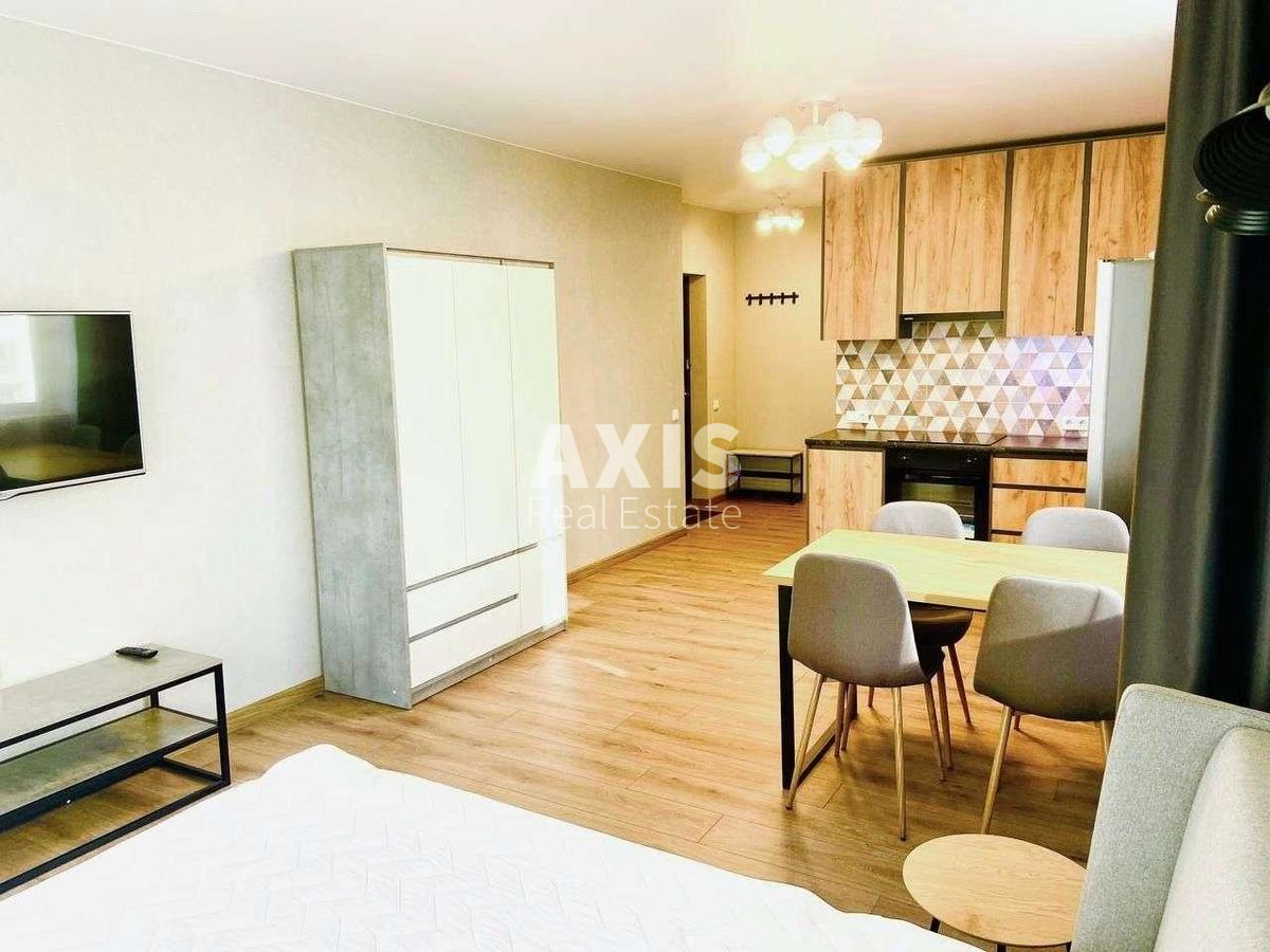 1k apartment vul. Rodyny Kristeriv 200