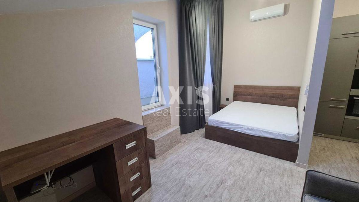 1k apartment vul. Myhajla Maksymovycha 28б1