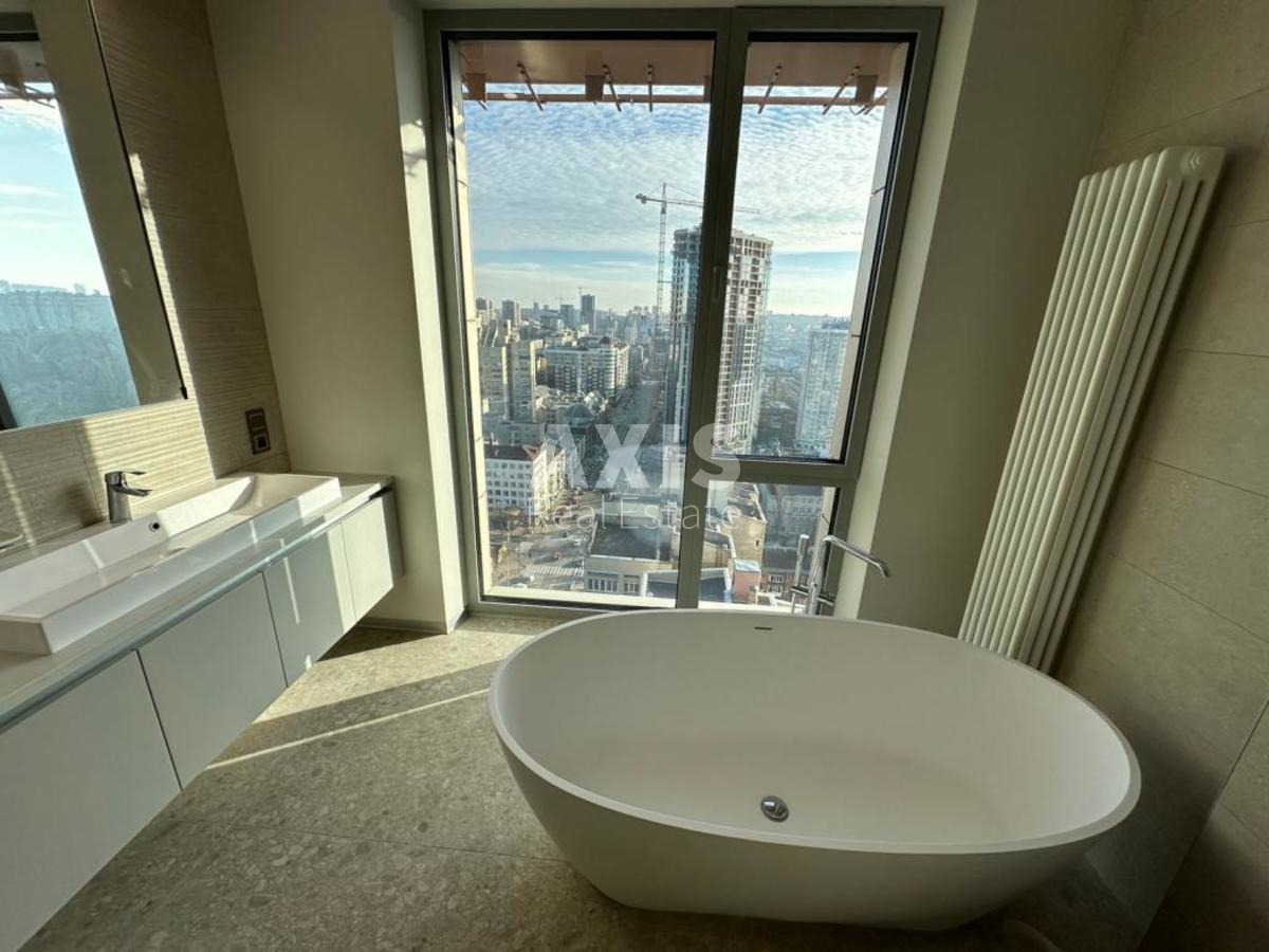4k apartment vul. Antonovycha 18