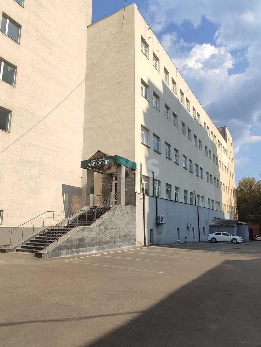 Office vul. Glybochyc'ka 11, 4200m2