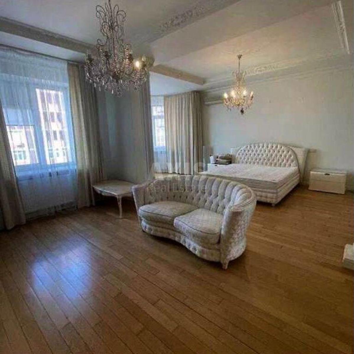 2k apartment vul. Kovpaka 172