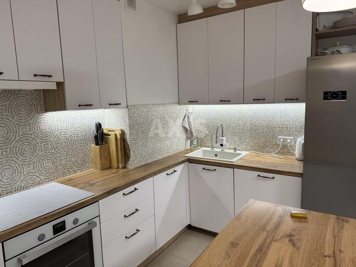 2k apartment vul. Virmens'ka 6