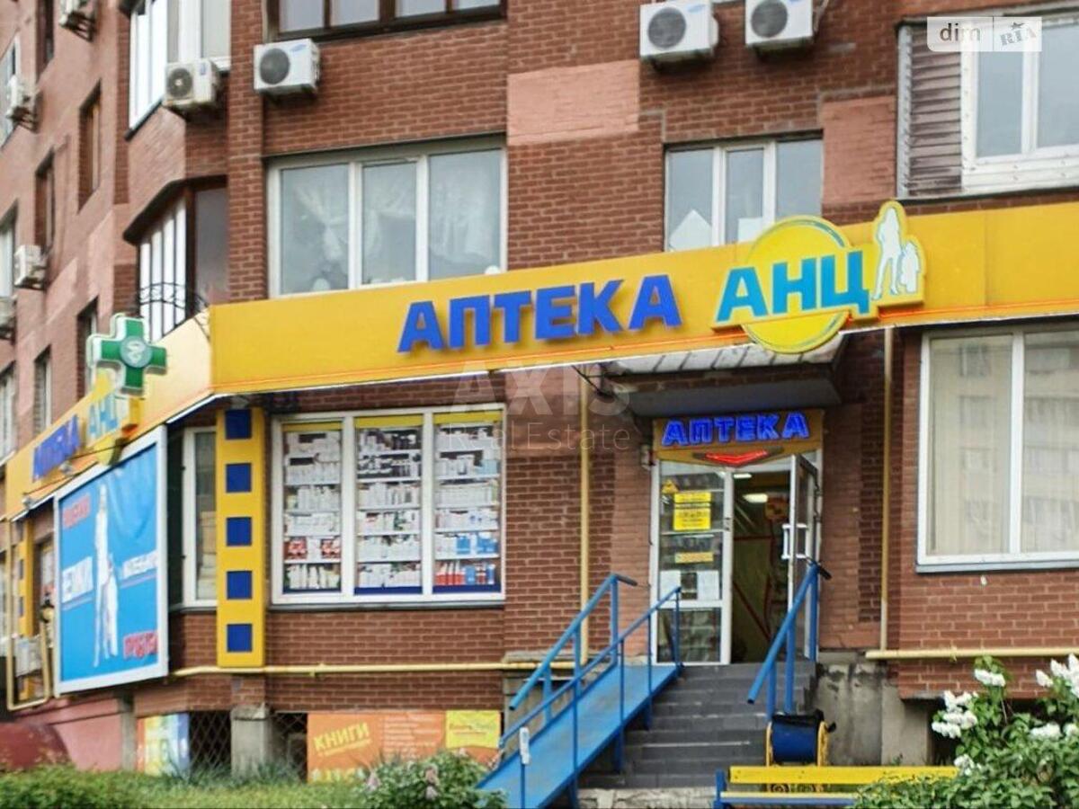 Об'єкт торгівлі вул. Драгоманова 21, 136м2