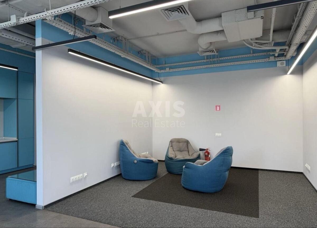 Office vul. Gajdara 58/10, 649m26343510