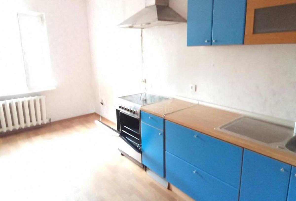 2k apartment nab. Dniprovs'ka 14