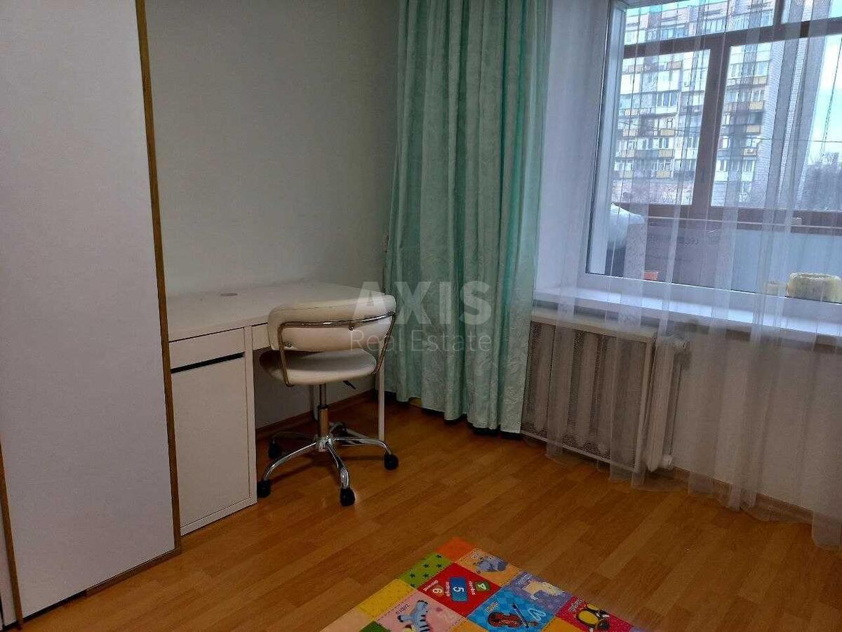 2k apartment vul. Mykytenka Ivana 276