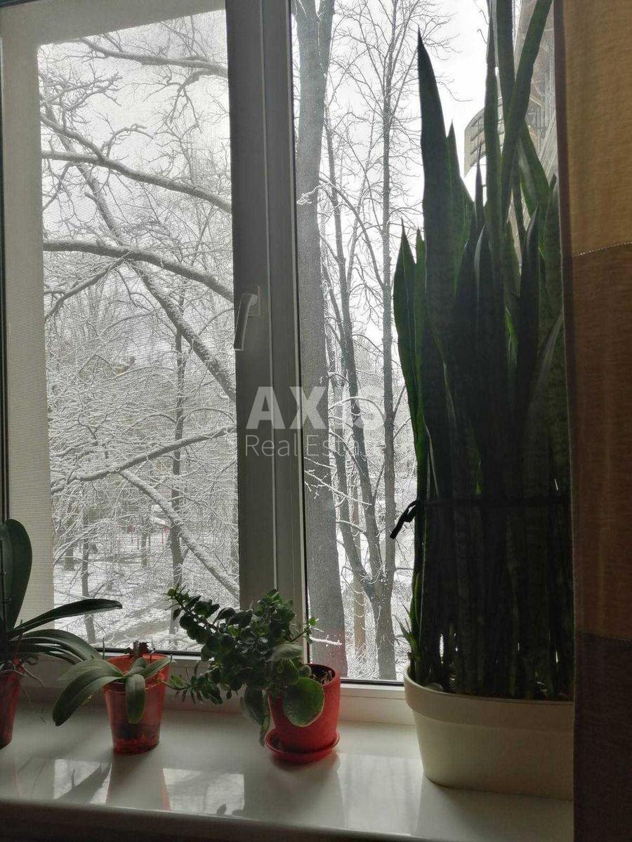 3k apartment vul. Ivana Svitlychnogo 61