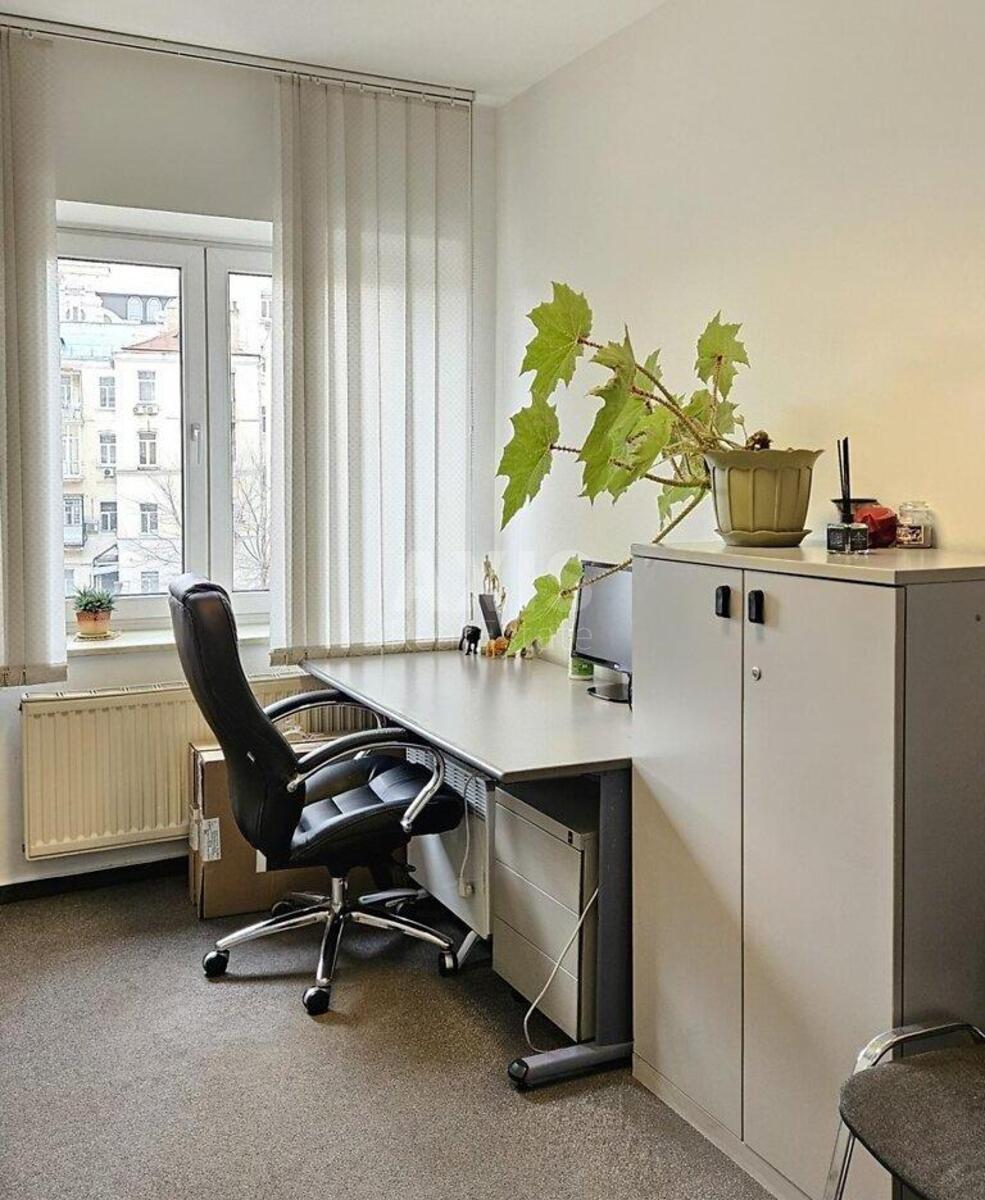 Office vul. Velyka Vasyl'kivs'ka 9/2, 116m2630250