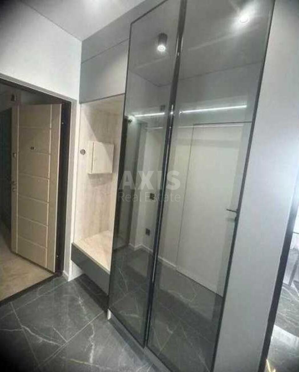 1k apartment vul. Myhajla Maksymovycha 245