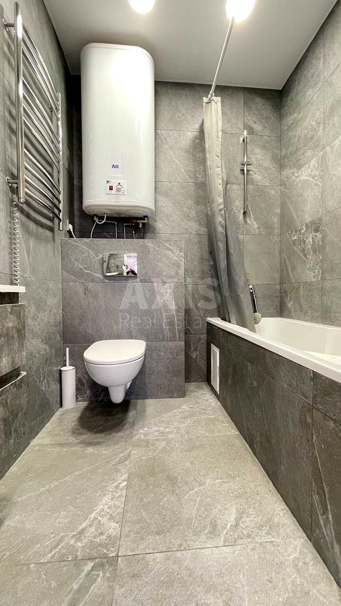 2k apartment vul. Berezhans'ka 15636405