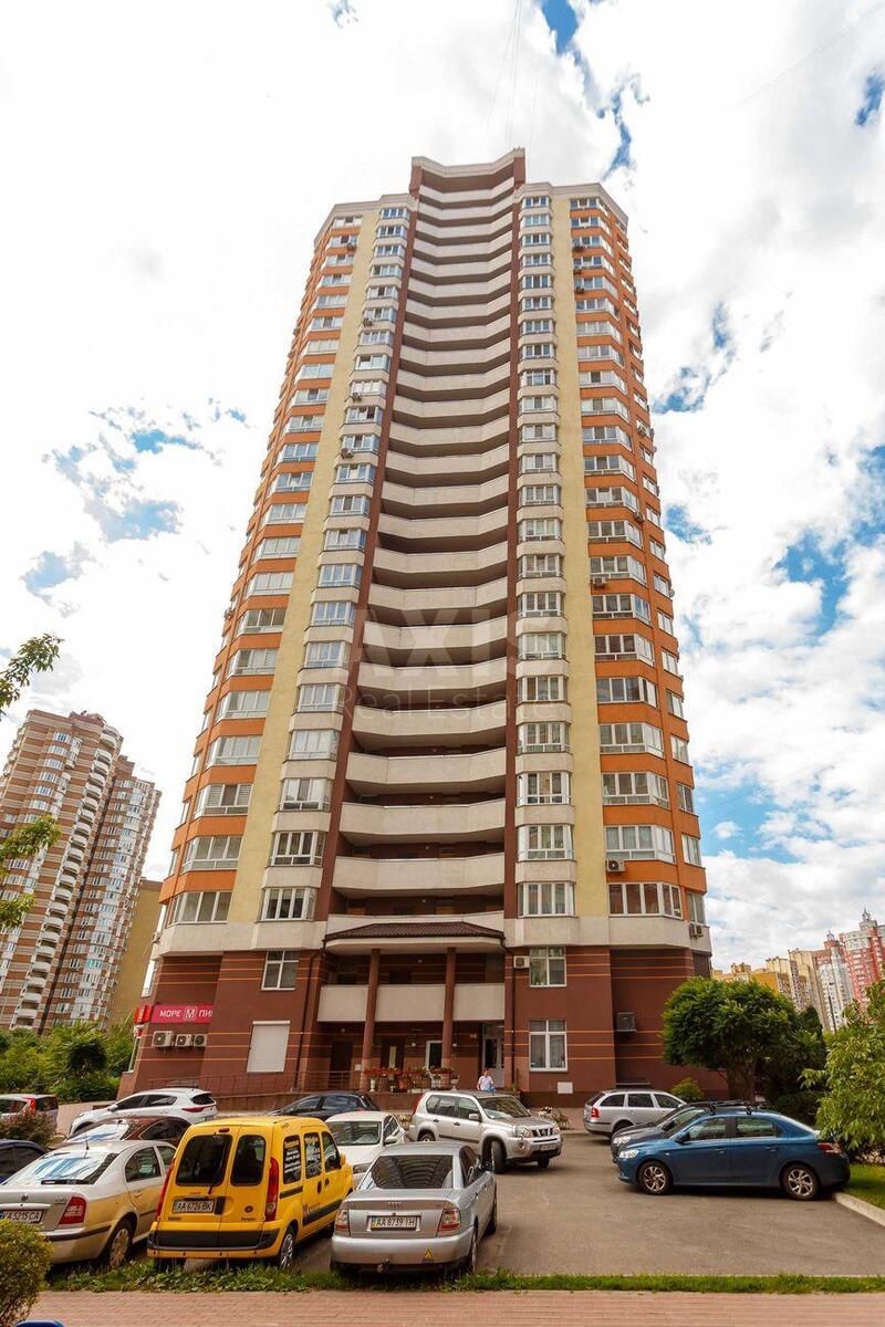 1к квартира ул. Ахматовой Анны 32/189
