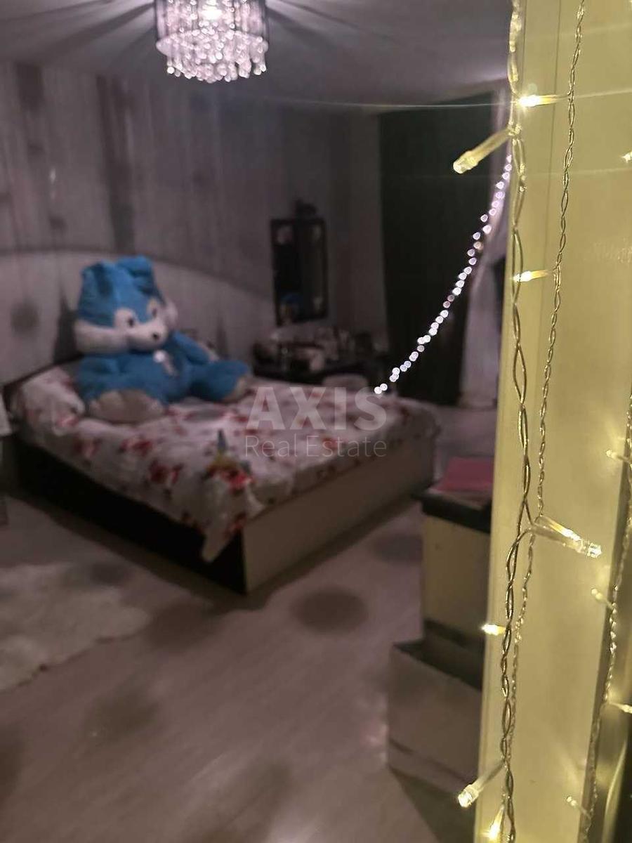 2k apartment vul. Myloslavs'ka 20