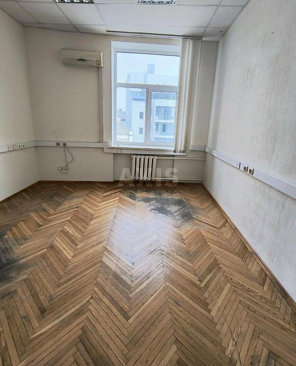 Office vul. Sichovyh Stril'civ 77, 101m20