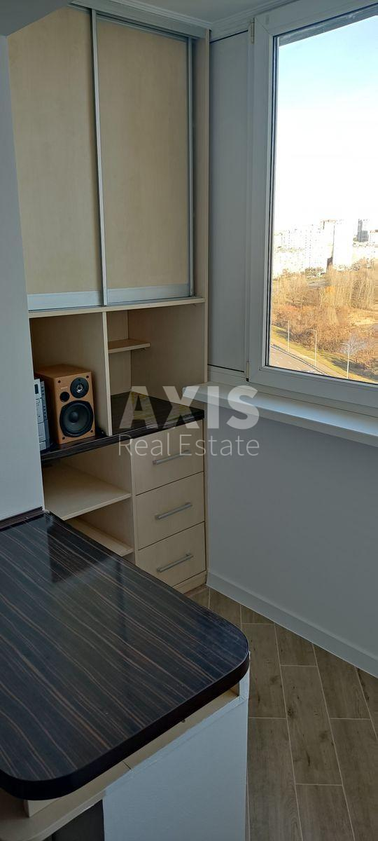 1k apartment vul. Revuc'kogo 423