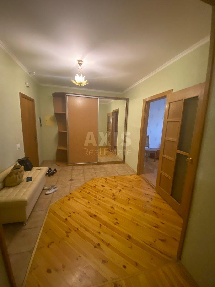 2k apartment vul. Lebedjeva-Kumacha 53