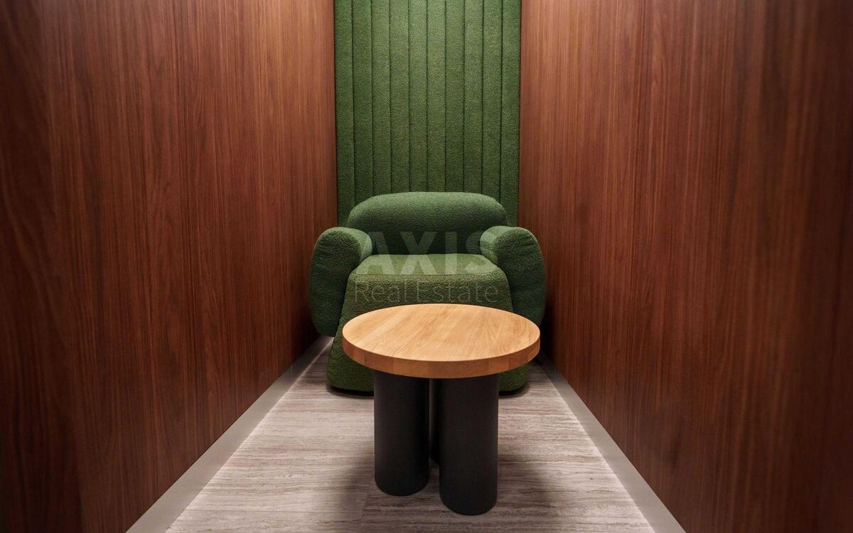 Office pr-t Berestejskij 42, 220m26311615