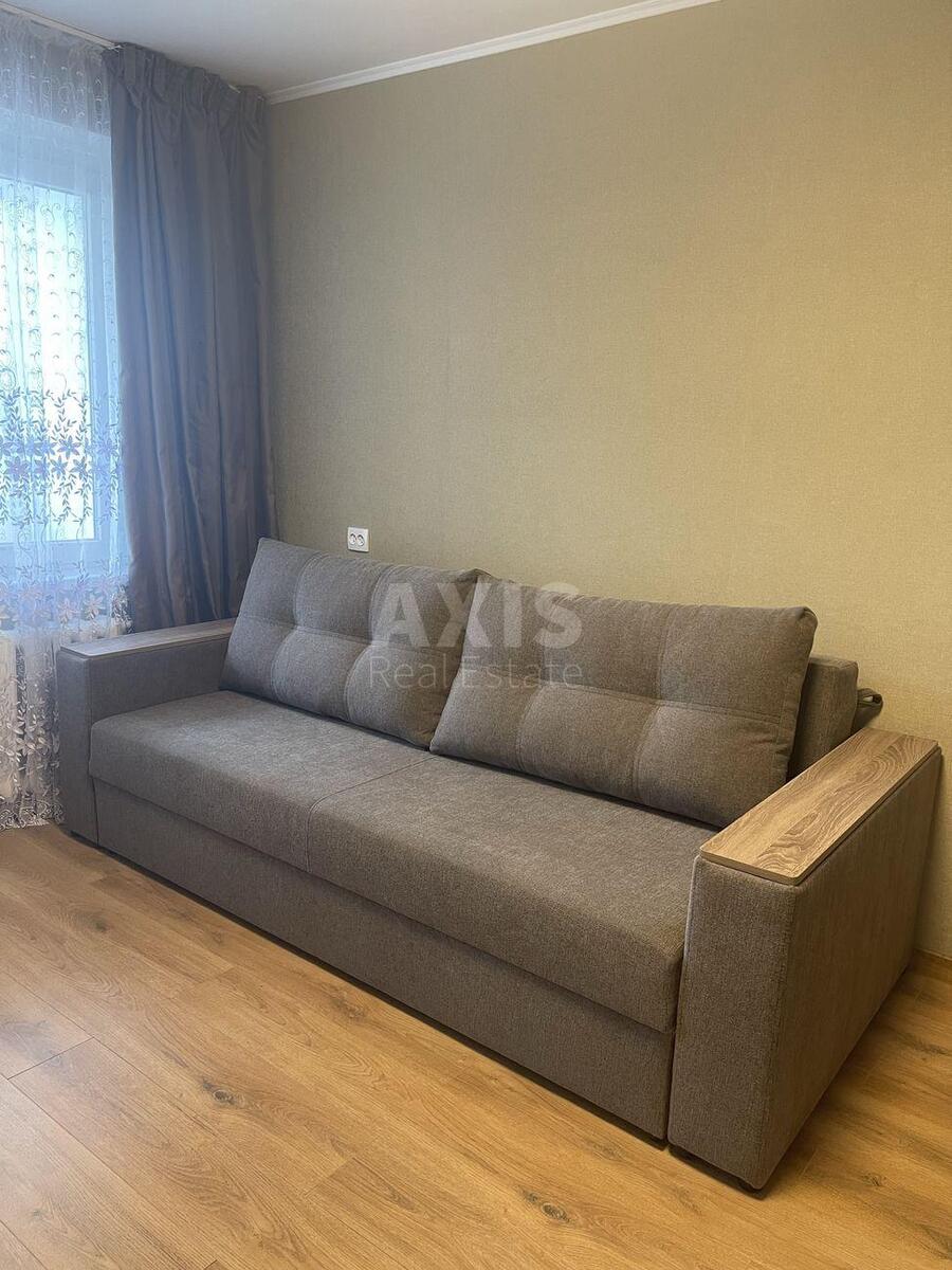 2k apartment vul. Bojchenka Oleksandra 164