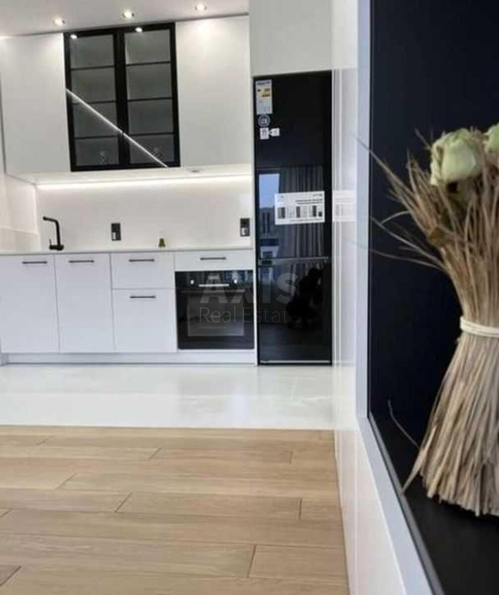1k apartment vul. Saljutna 2Б