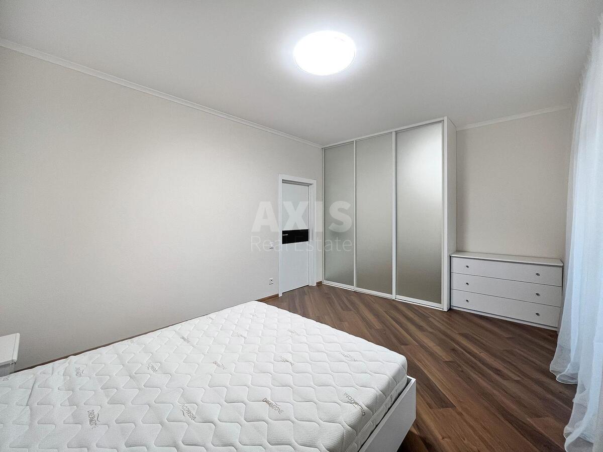 3k apartment vul. Gogolivs'ka 147