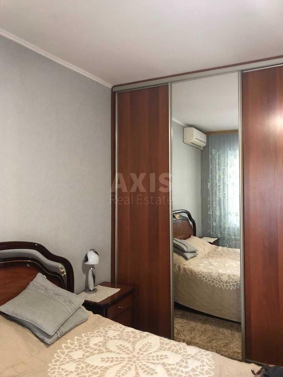 3k apartment shose Harkivs'ke 180/214