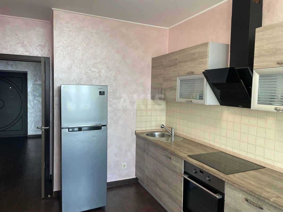 1k apartment pr-t Bazhana Mykoly 8Б4