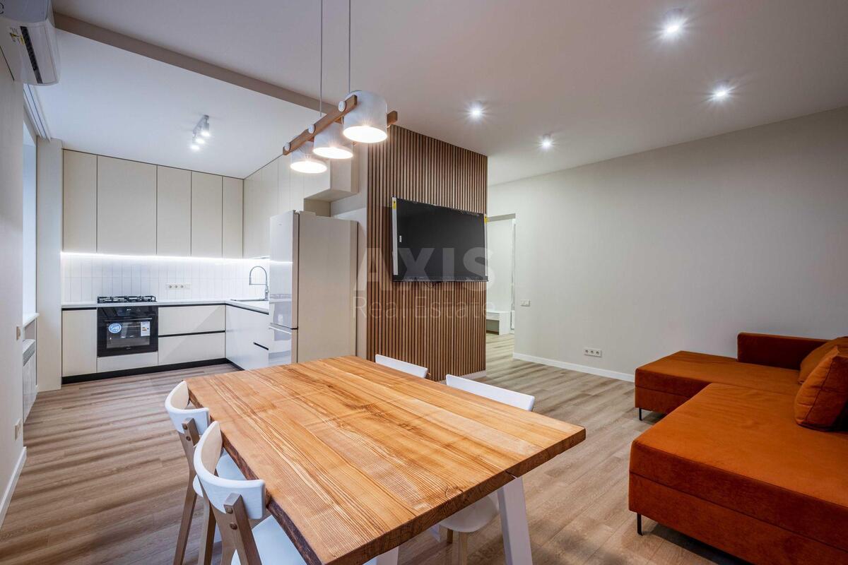 3k apartment vul. Arsenal'na 17557902