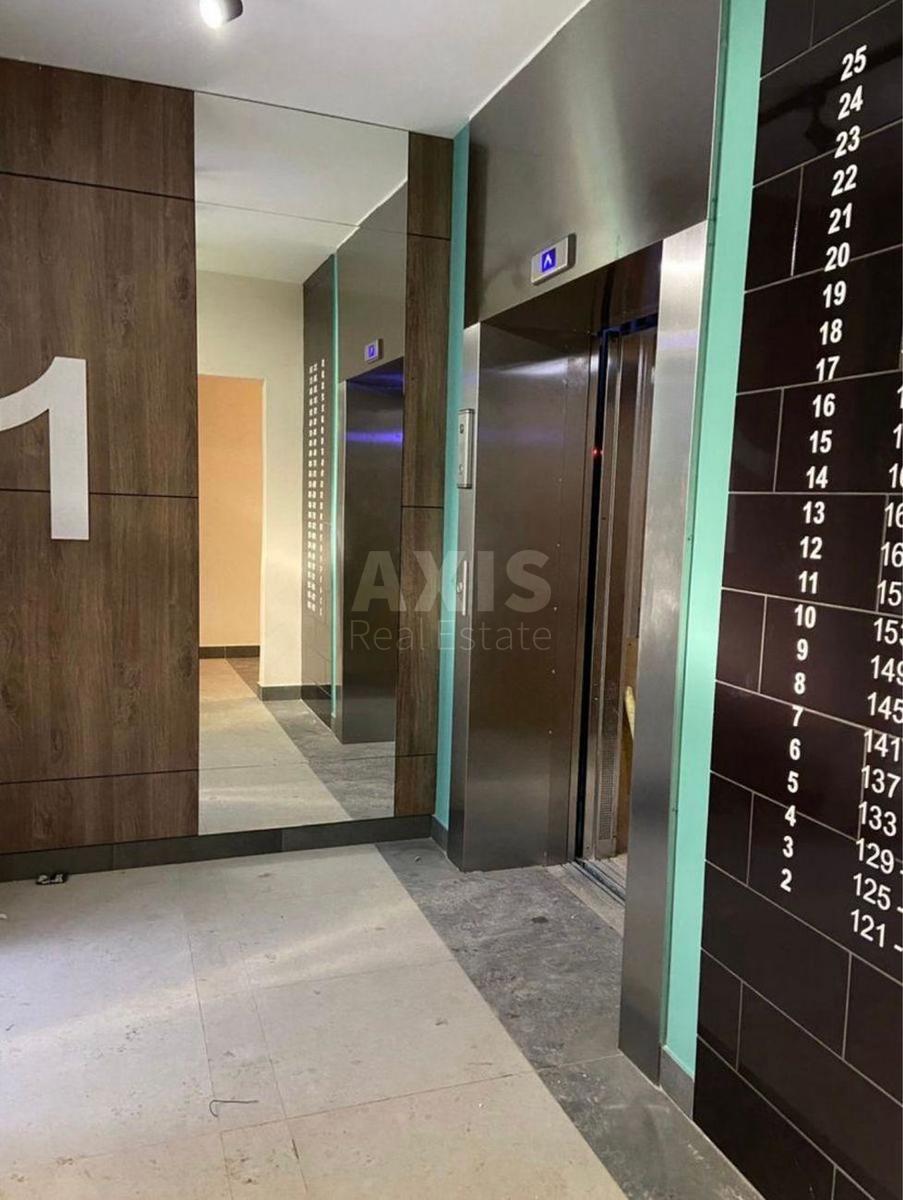3к квартира ул. Заболотного Академика 15В0