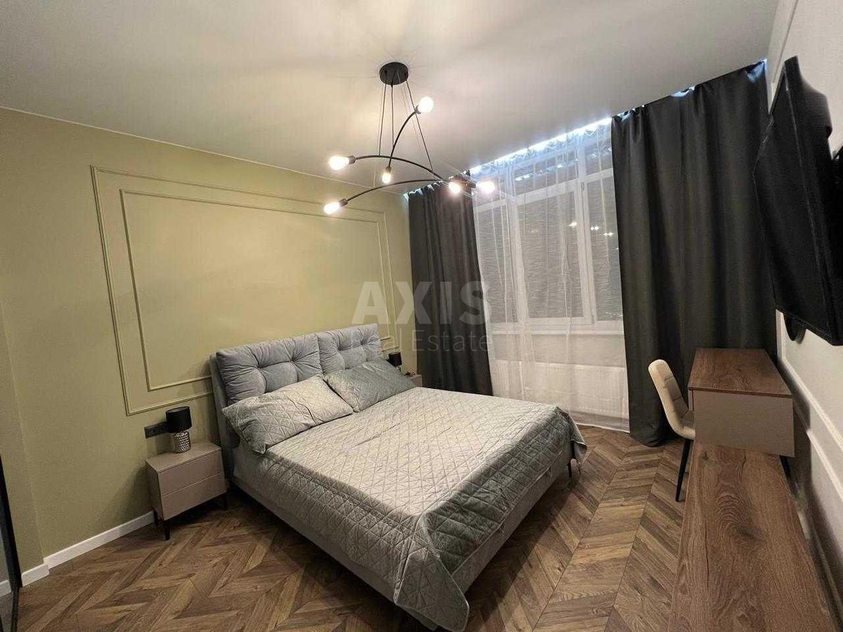 2k apartment vul. Dragomyrova Myhajla 14А2