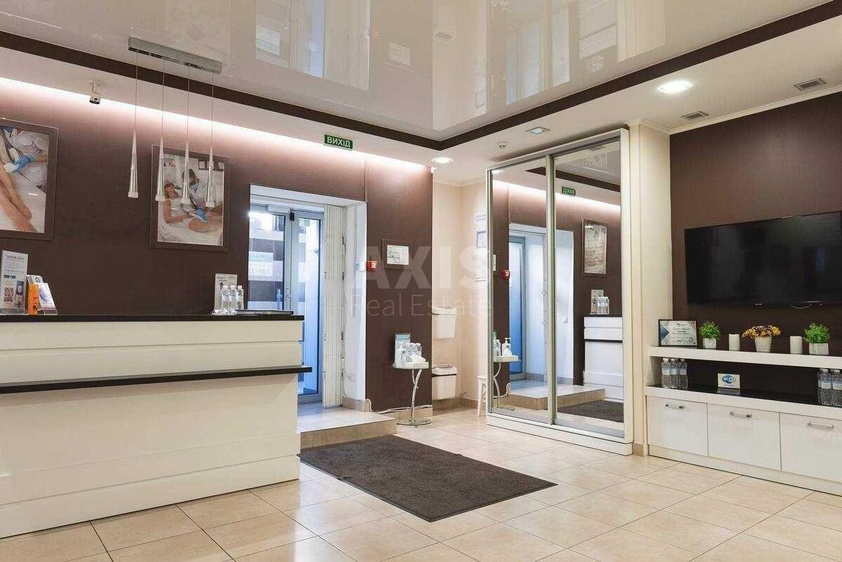 Trade object vul. Rustaveli Shota 23, 160m24