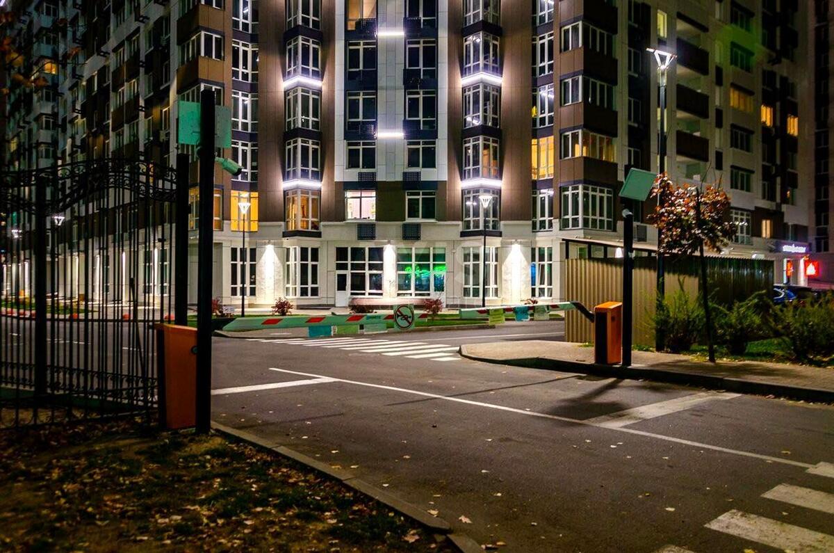 3k apartment vul. L'vivs'ka 15614029