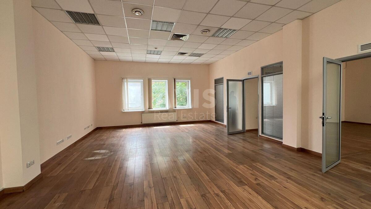 Офис ул. Хорива 55Б, 1191м26